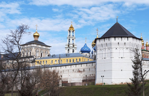 Троице-Сергиев монастырь: секуляризация и образование посада
